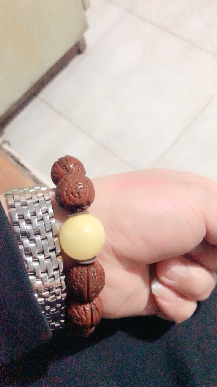 全民小助手蜜蜡桃核