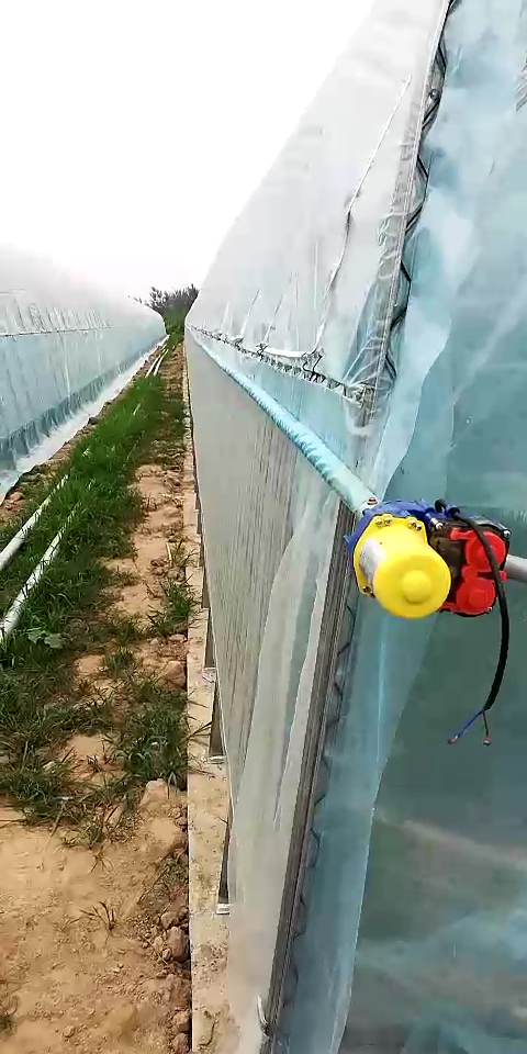 大棚通风用的电动卷膜器