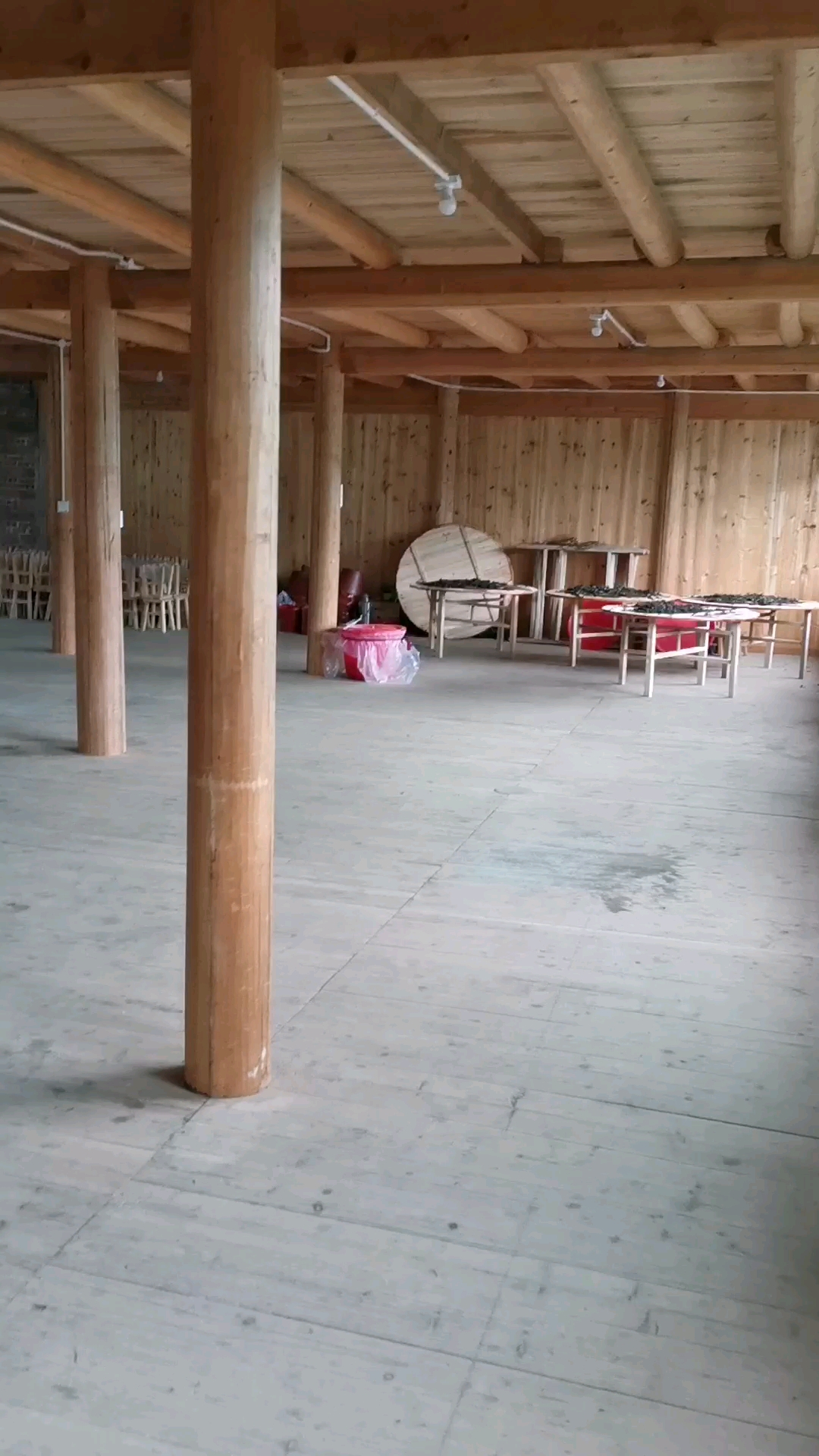 五一出游记#三江侗族木房建筑二楼,你不上来玩玩吗?@全民小助手