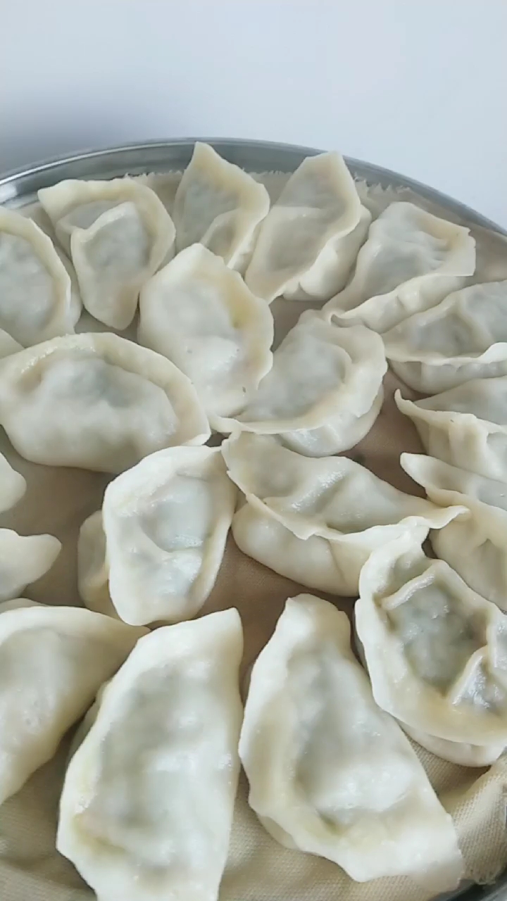 今日立夏#大蒸饺出锅,好吃不如饺子!下一句你来接!