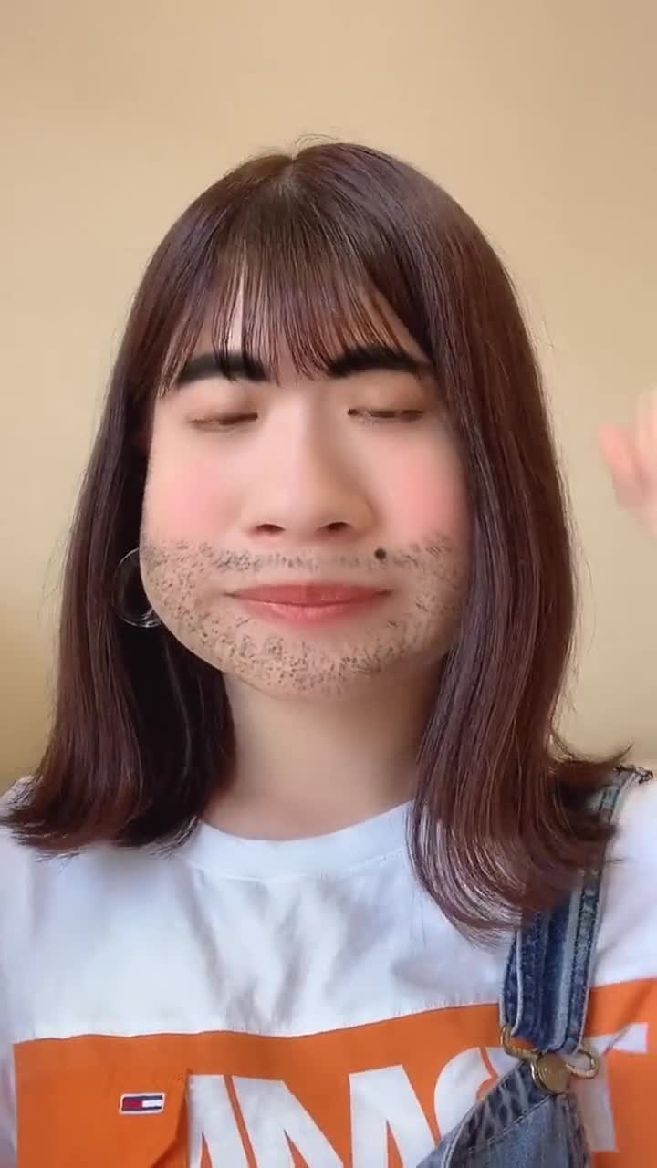 高颜值日本小姐姐故意扮丑,可以出道了!