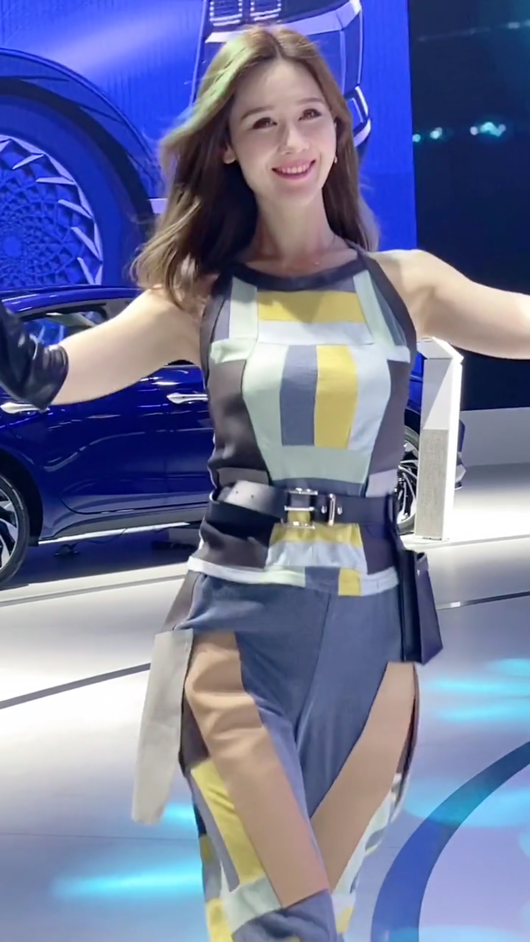 最靓的混血儿名模皇后,杨壹壹.风度翩翩