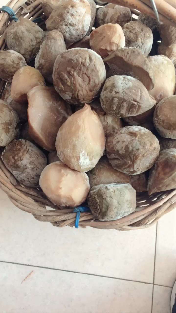 咸菜嘎达冻了好像就不好吃了