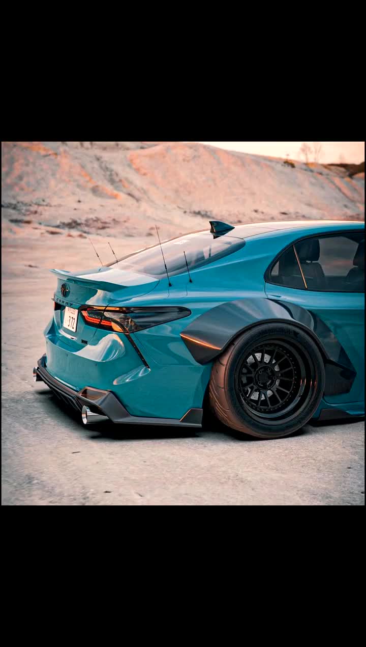 我要上热门#凯美瑞宽体加低趴效果图你爱了吗#全民是好车#超跑#改装