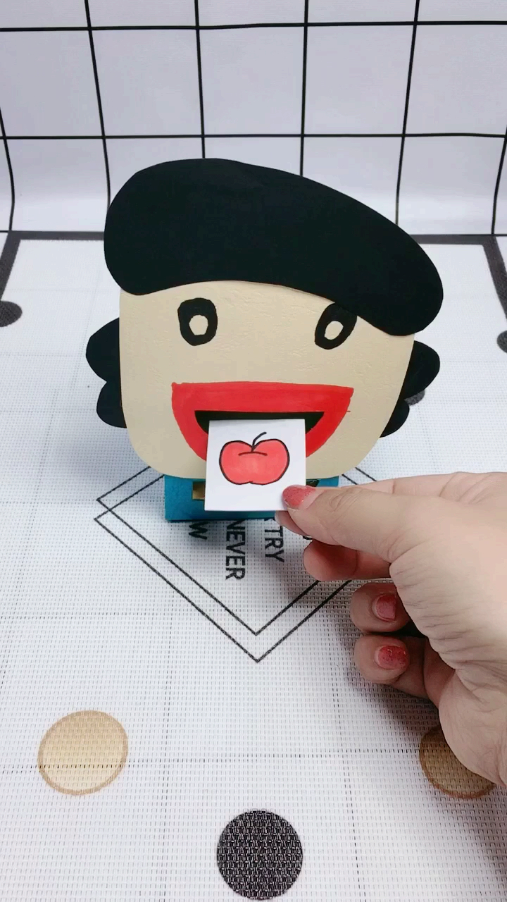 手工制作#首发全网最火爆97的会吃东西的小人-度小视