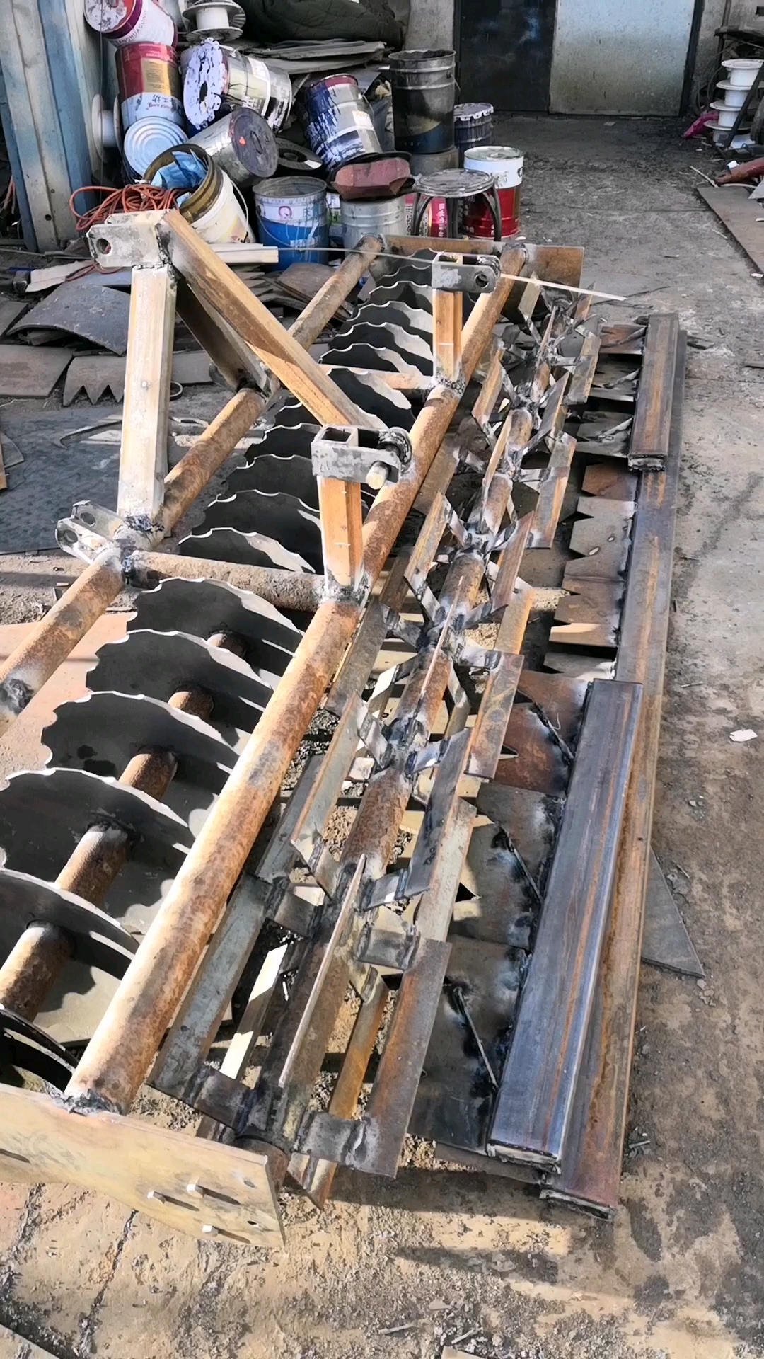 水田耙地耙子,就差按后面的折叠液压刮板了