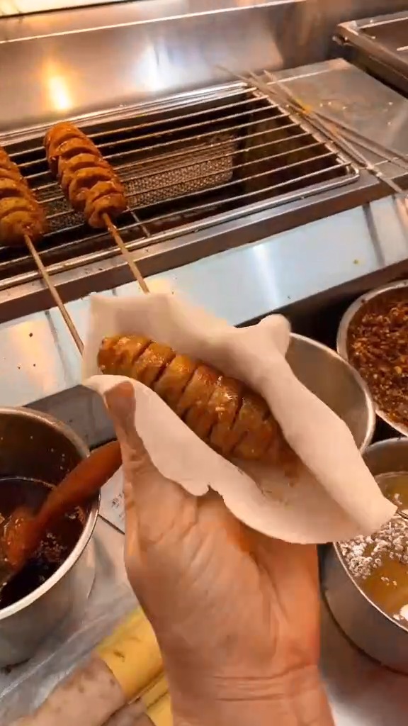 小饼卷面筋你吃过吗?一碰就来电