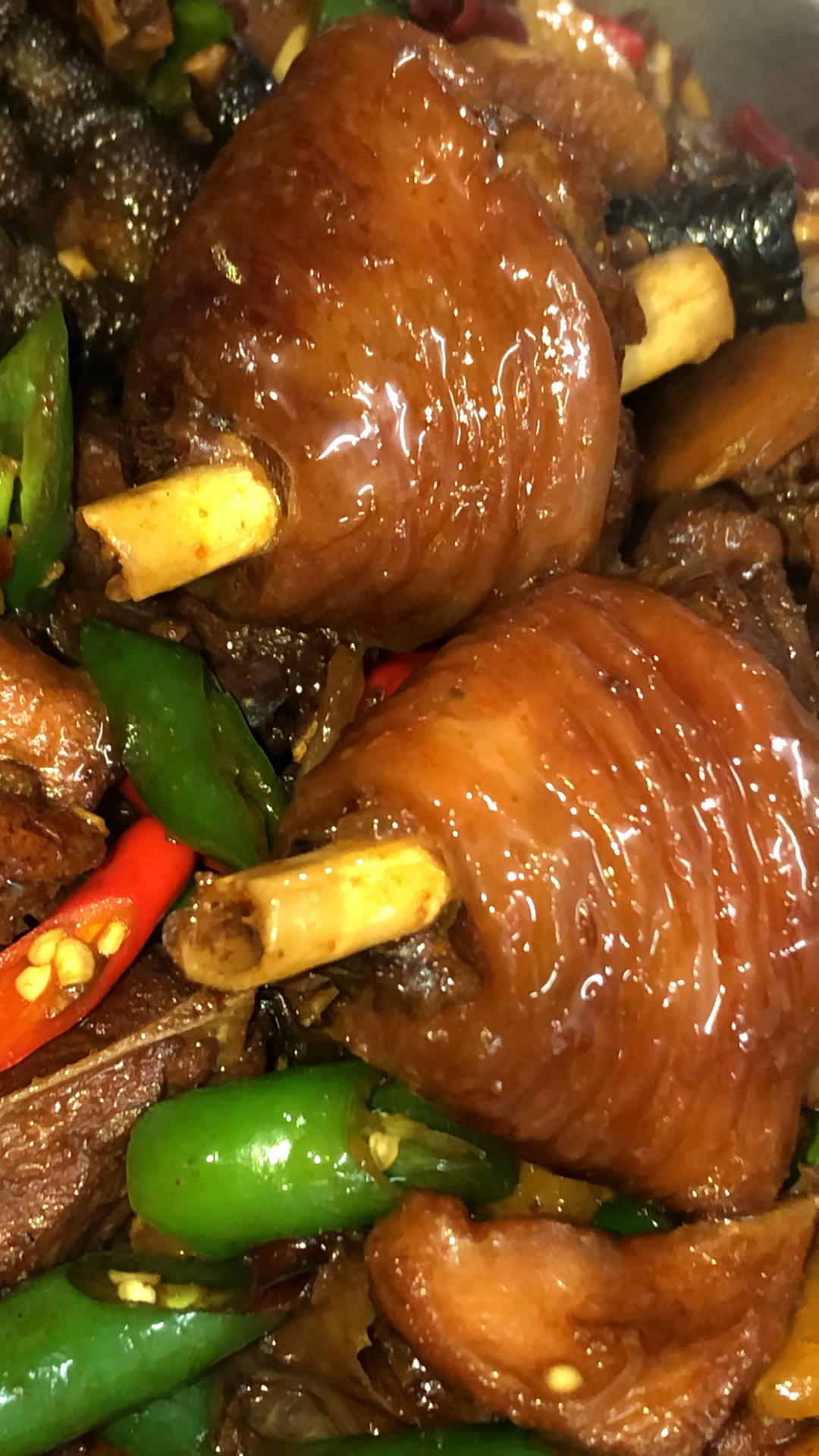 临沂名吃沂蒙辣子鸡