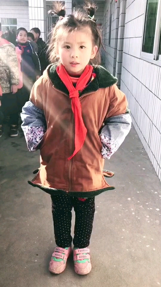 家有萌娃#这冲天羊角辫