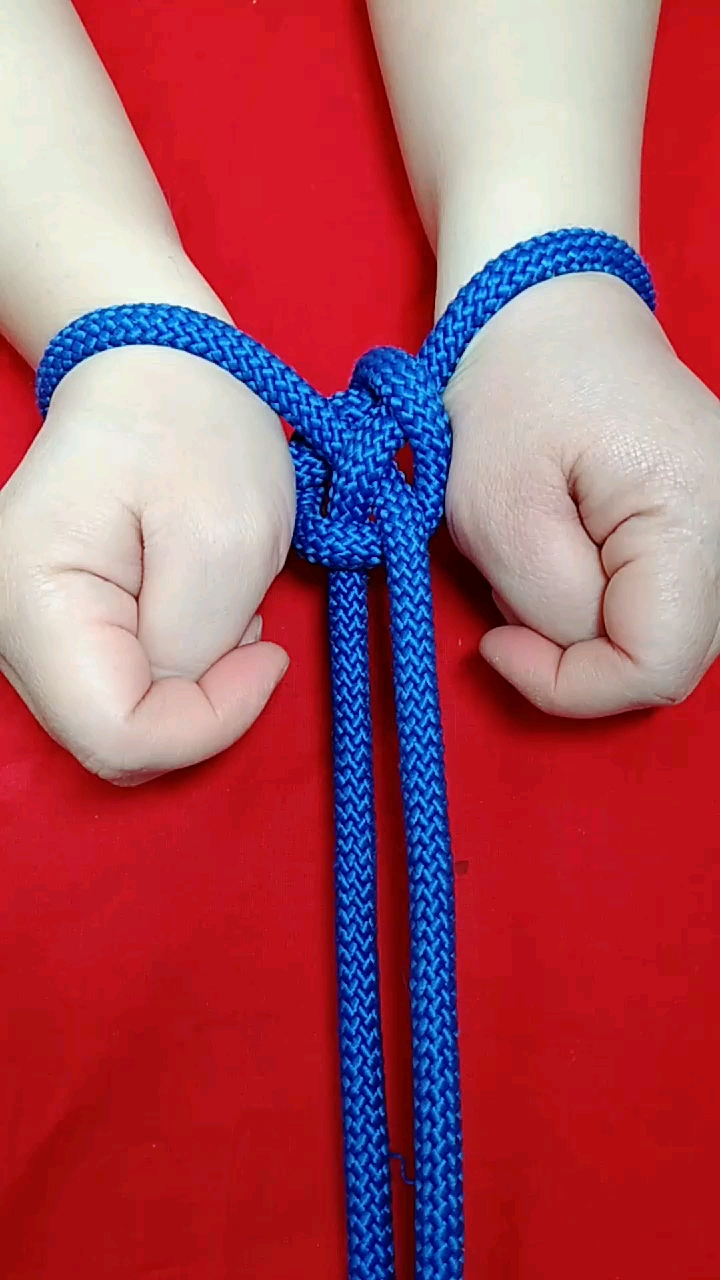 古代手铐结居然变成了魔术结?-度小视