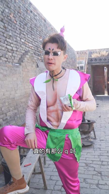 搞笑段子#葫芦兄弟吃qq糖,真是一个比一个奇葩