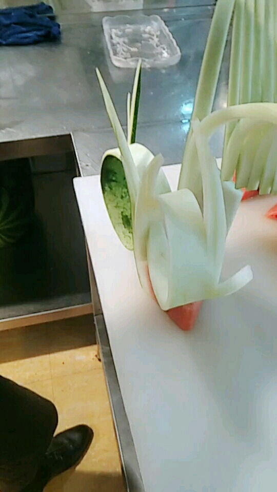 西瓜拉花切法,喜欢的点点关注