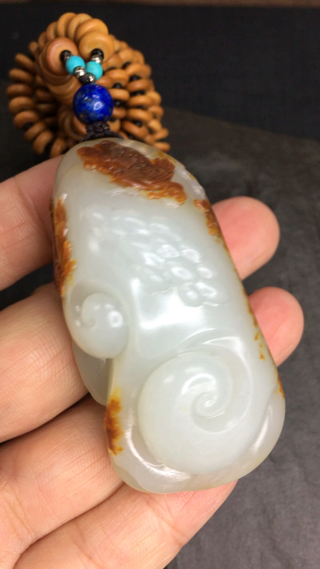 新疆和田玉籽料哪个种类最贵?原产地店主给你看顶级货