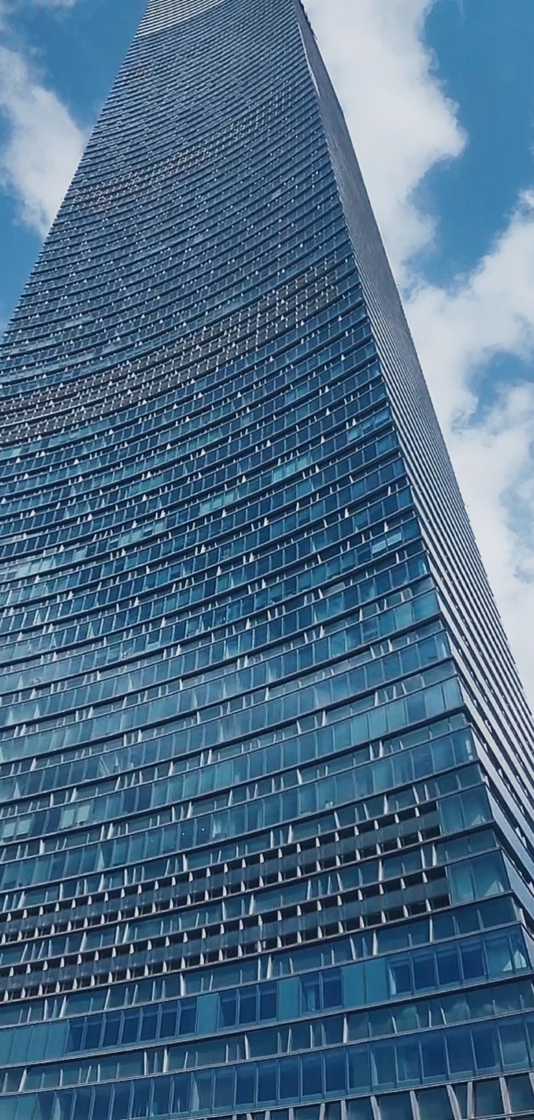 大美沈阳之恒隆大厦 沈阳最高建筑,360.5米!