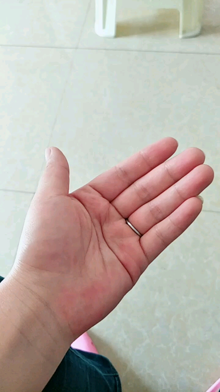 我们为什么都是五根手指,不是六根或者四根呢