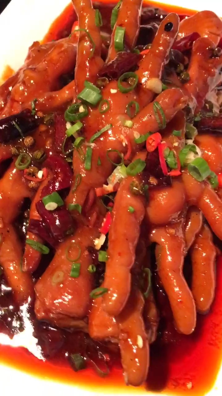 #家乡特色美食#特色压锅鸡手