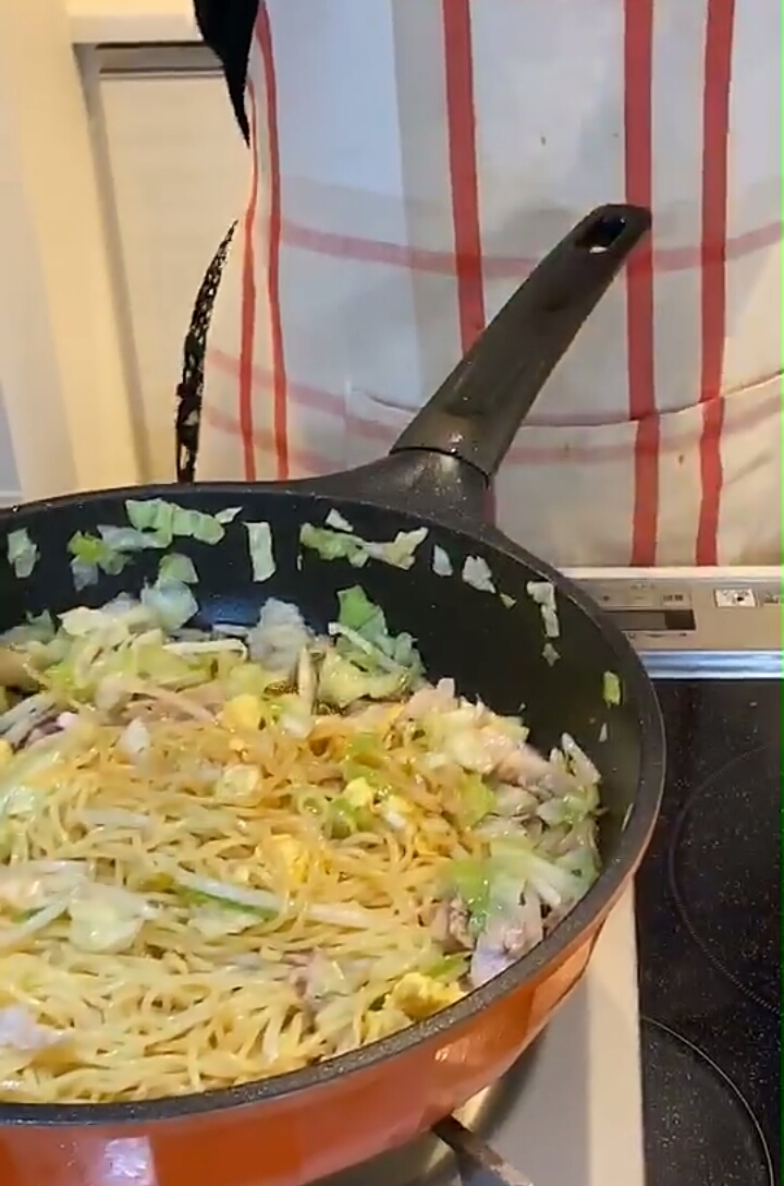 包含街拍摄影厨师视频教程的词条