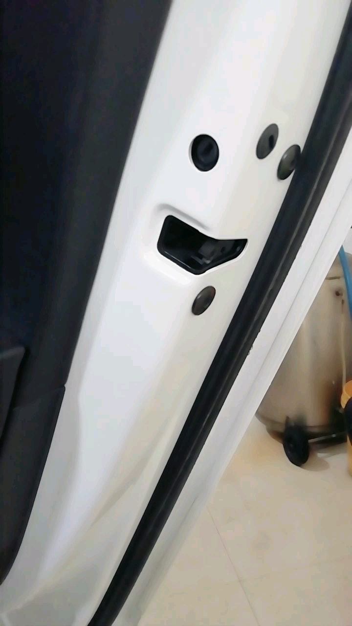 大众新迈腾车门儿童锁介绍