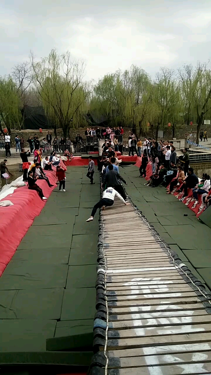 周至水街网红桥
