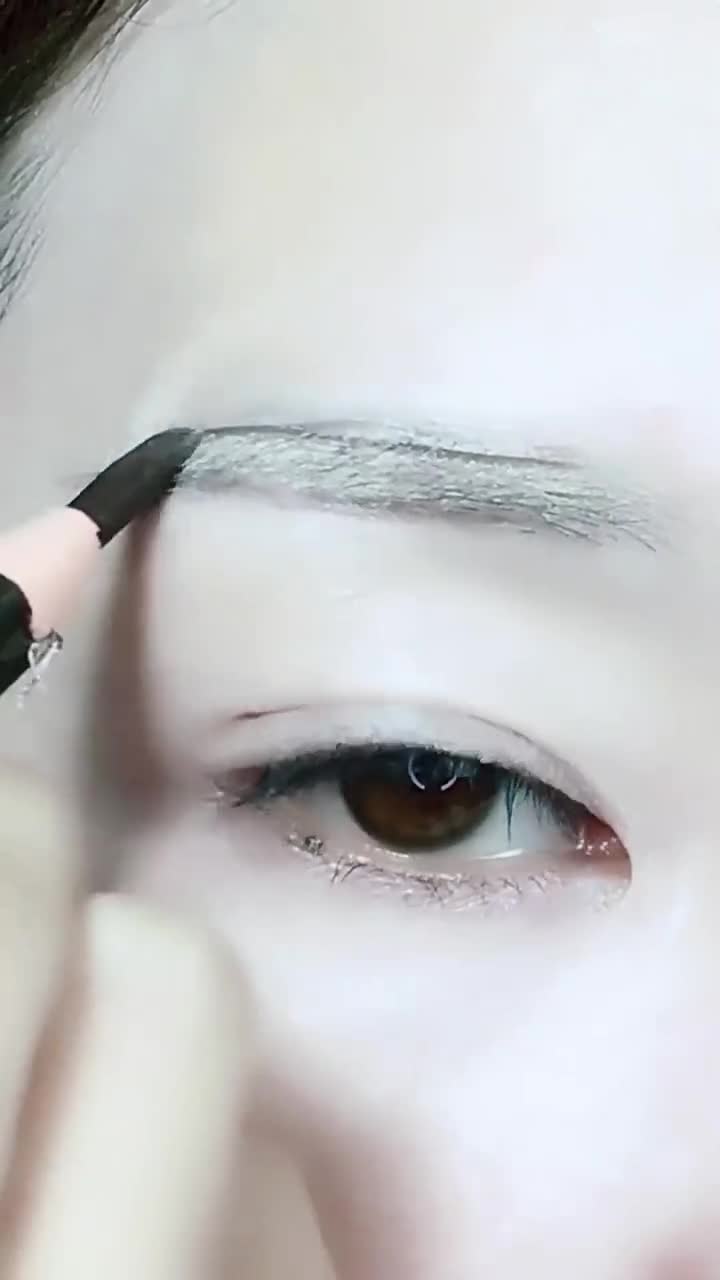 超好看的细平眉画法,适合不会画眉的新手,超简单