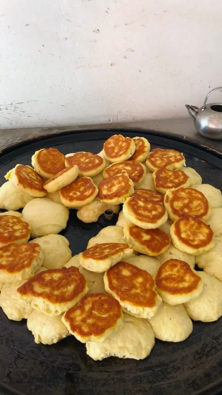 酥脆四合面大饼子