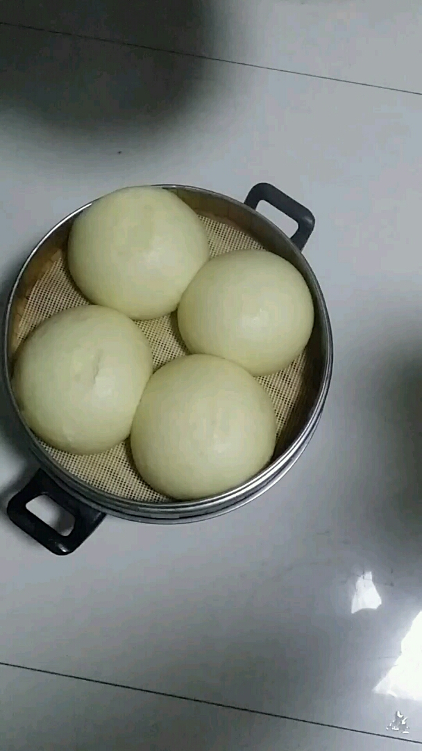 自制手工杂粮馒头出锅了!掺了玉米面,豆面!