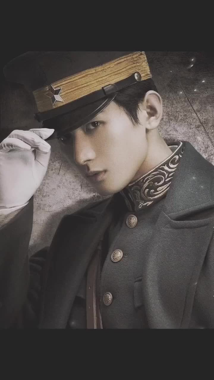 盗墓笔记:有些人表面是学生,其实是张不逊!成毅军装a爆!