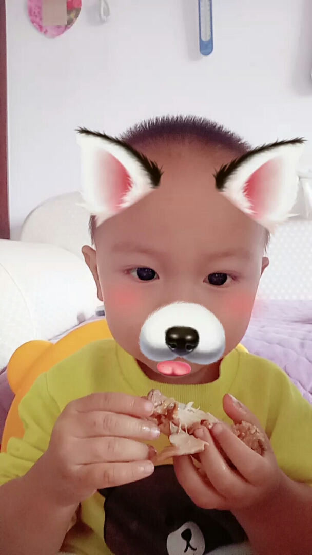 吃肉肉的小朋友,关注我关注全民小视频