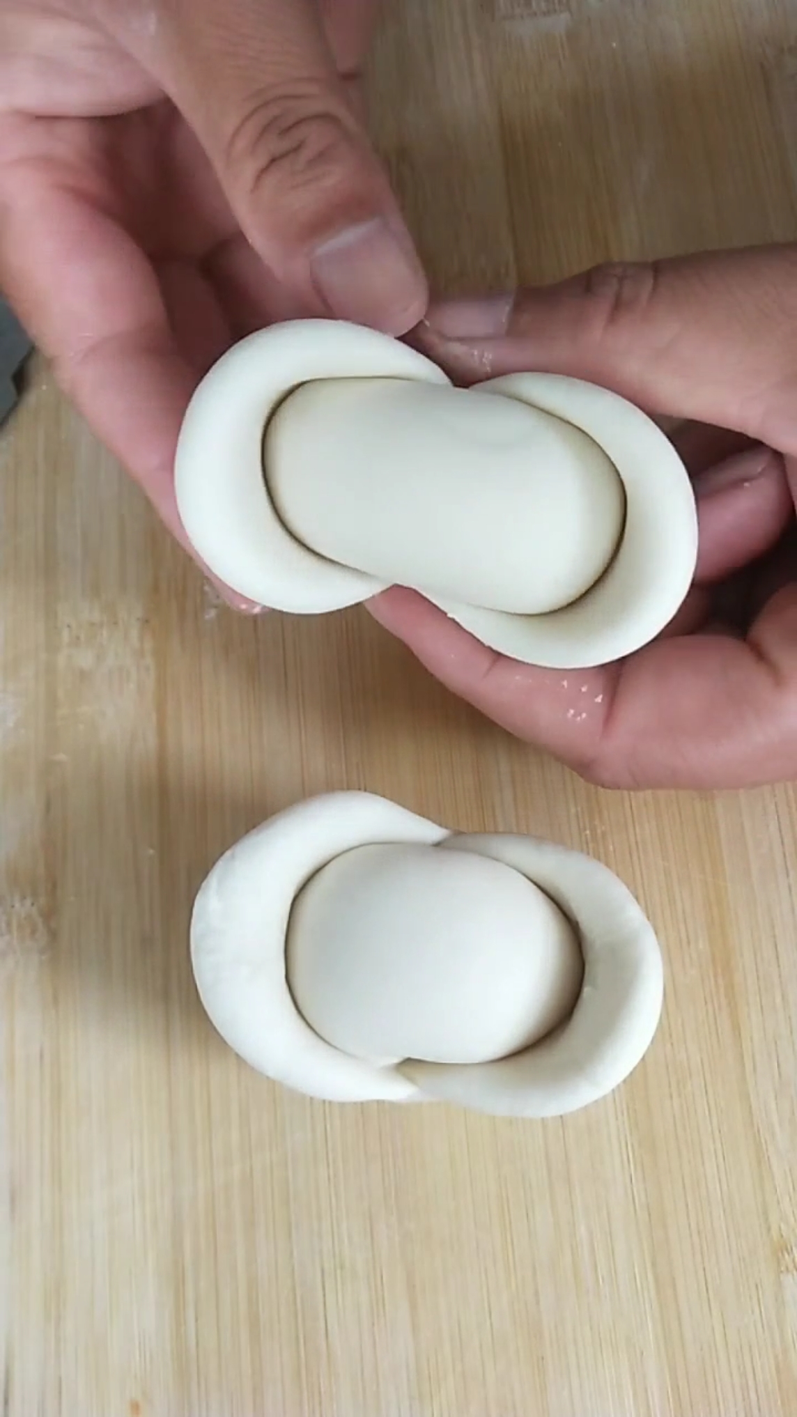 元宝馒头教程,嘎嘎简单,外形美观.