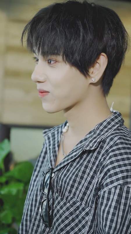 扫码下载度小视 发个视频 让别人知道 志鸿白马小志 28.