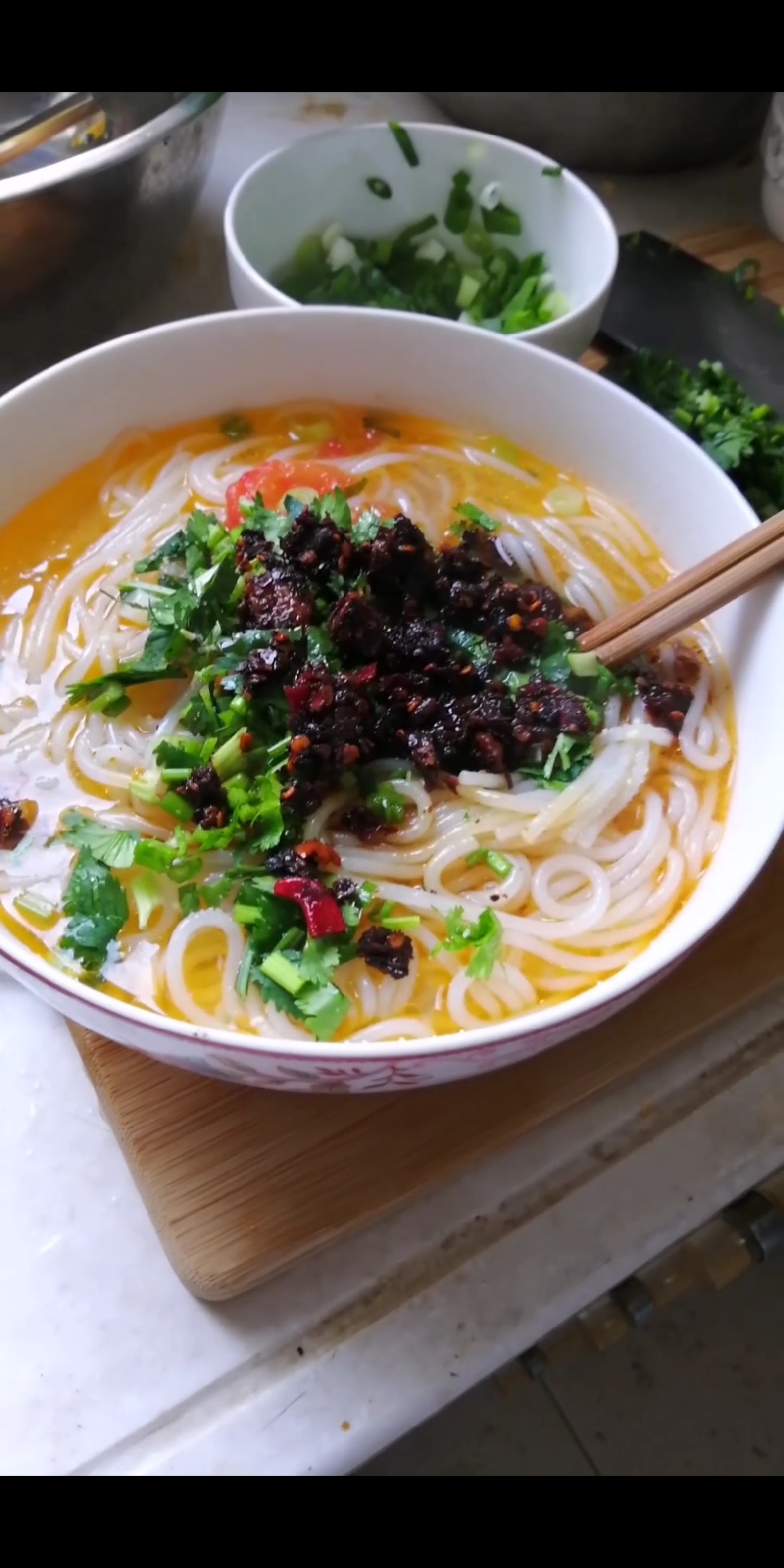 家乡的味道,大碗米线2,老铁们,想吃吗(> )