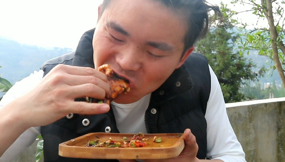 我要上热门#爆浆鱿鱼.