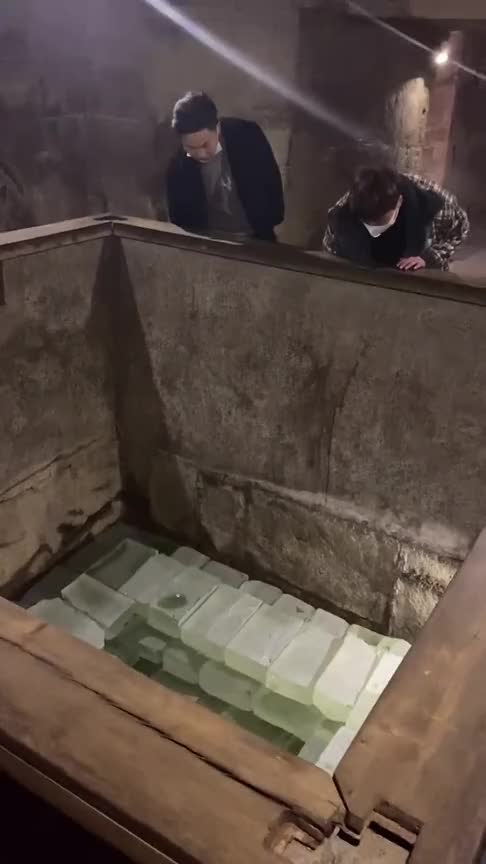 西汉梁王墓里的冰箱两千多年依旧能保持墓内的寒冰这是啥原理