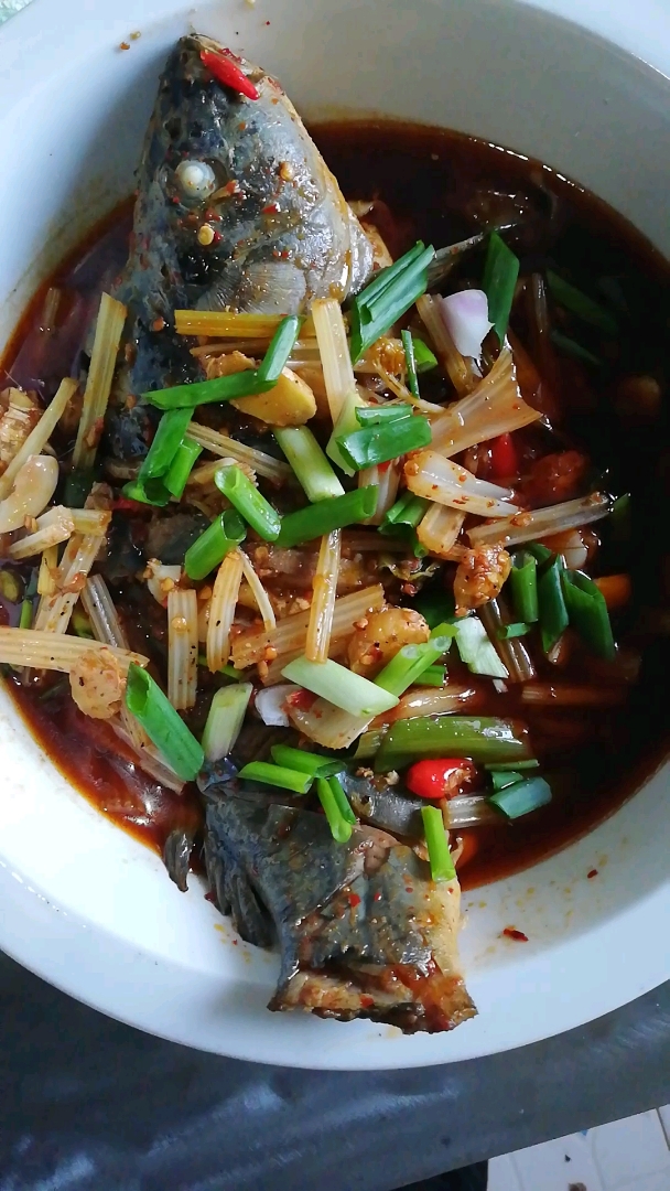 自己做的酱爆炒鱼,好吃