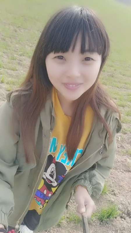 有没有我们大淮阳的来一啵看我们家小美女配合的真不赖 去看花了没有