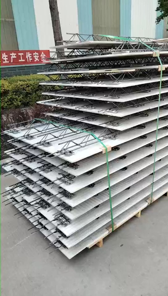 钢筋桁架叠合板具有绿色环保,防火绝缘,防暑防潮,隔热保温,耐候性好