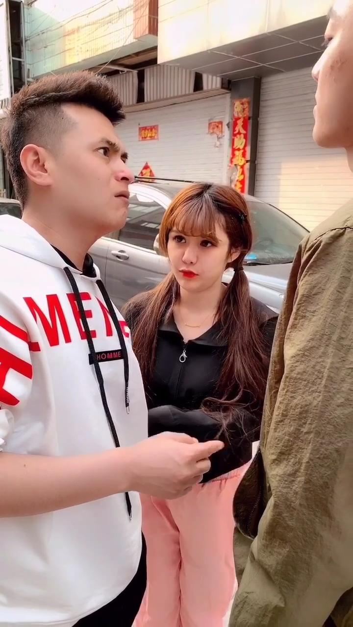 偶遇前男友说出多年秘密