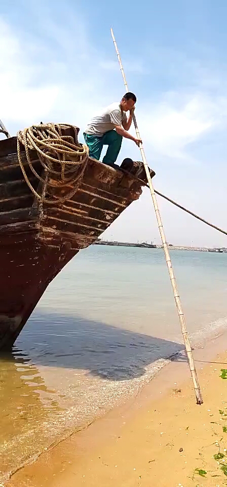 渔民是这样下船的