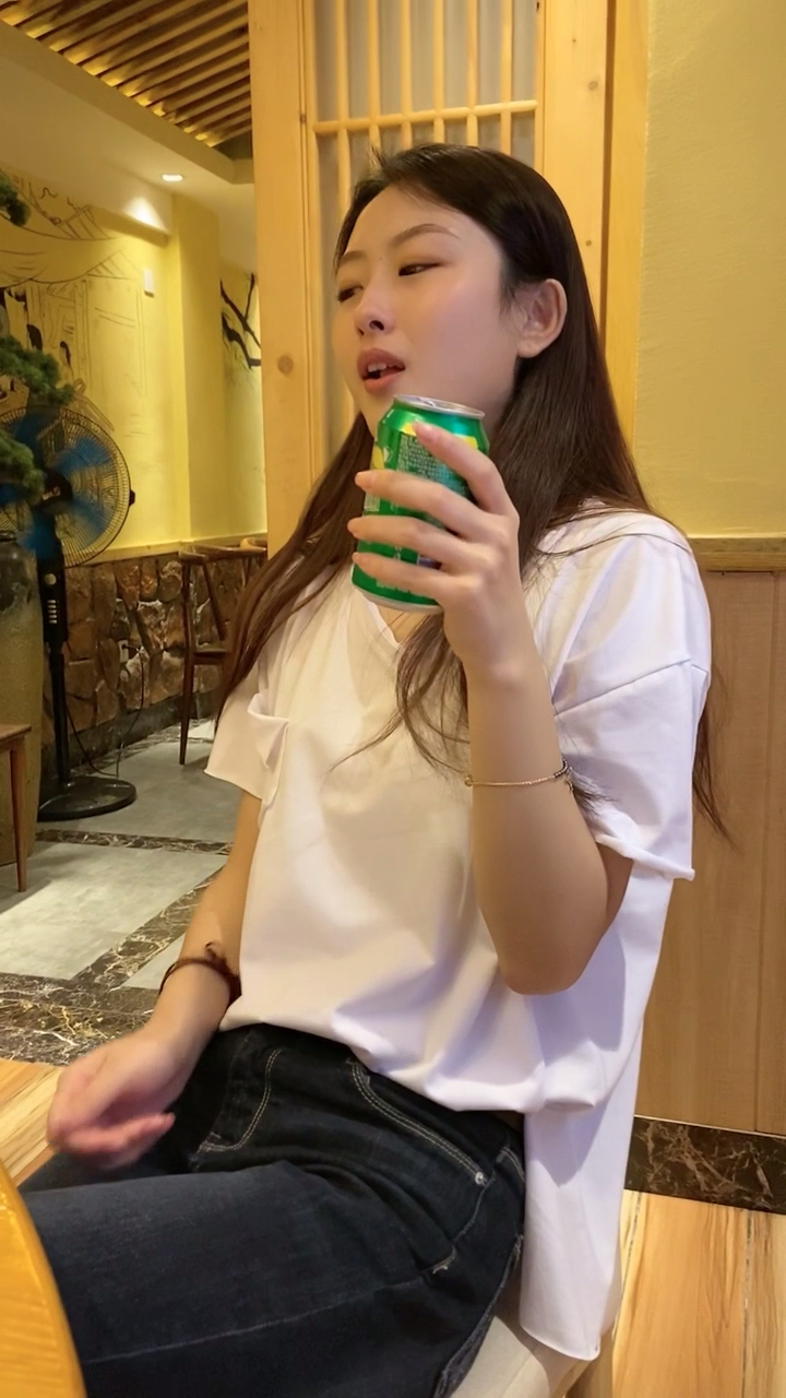 微醉的女人最迷人