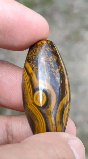 满陨铁材质黑炭眼天珠,罕见!(精品蒙天珠)-度小视