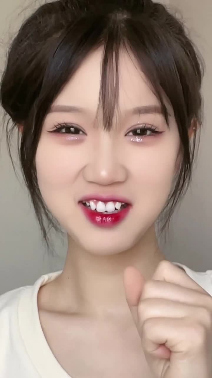 眼睛一双眼睛拯救一张脸神评即是标题