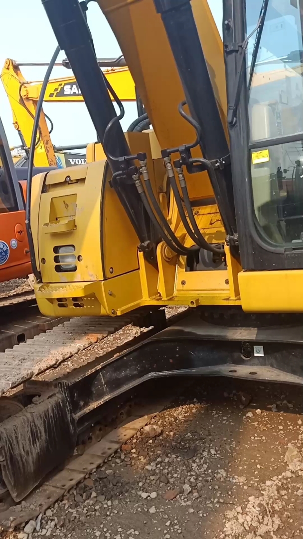 精品卡特313挖机