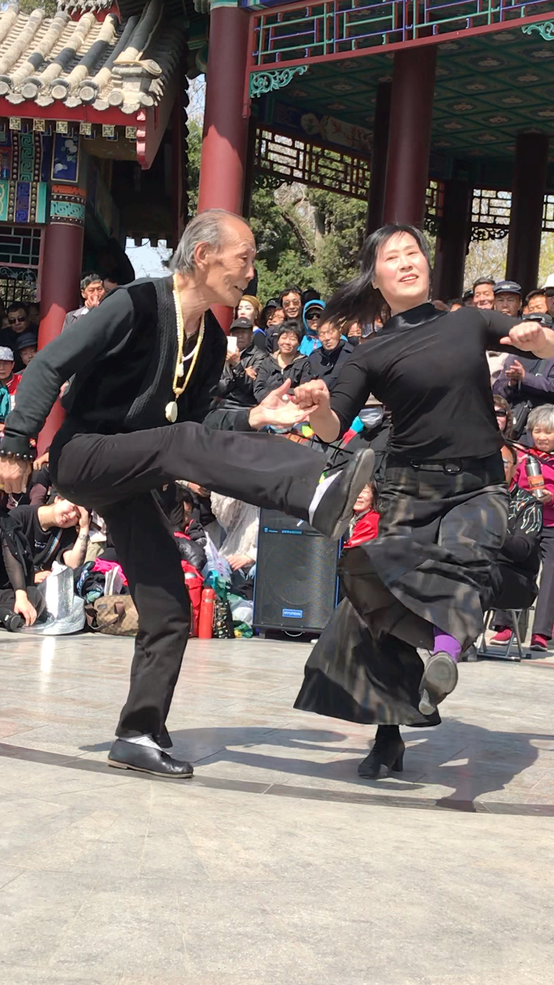 舞动一夏#80岁网红张大爷和于老师