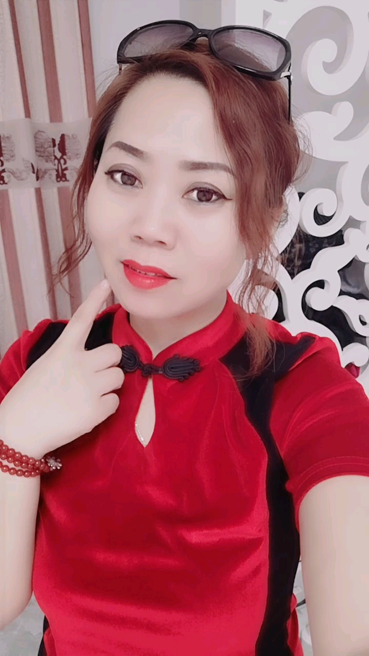 小姐姐也不正经