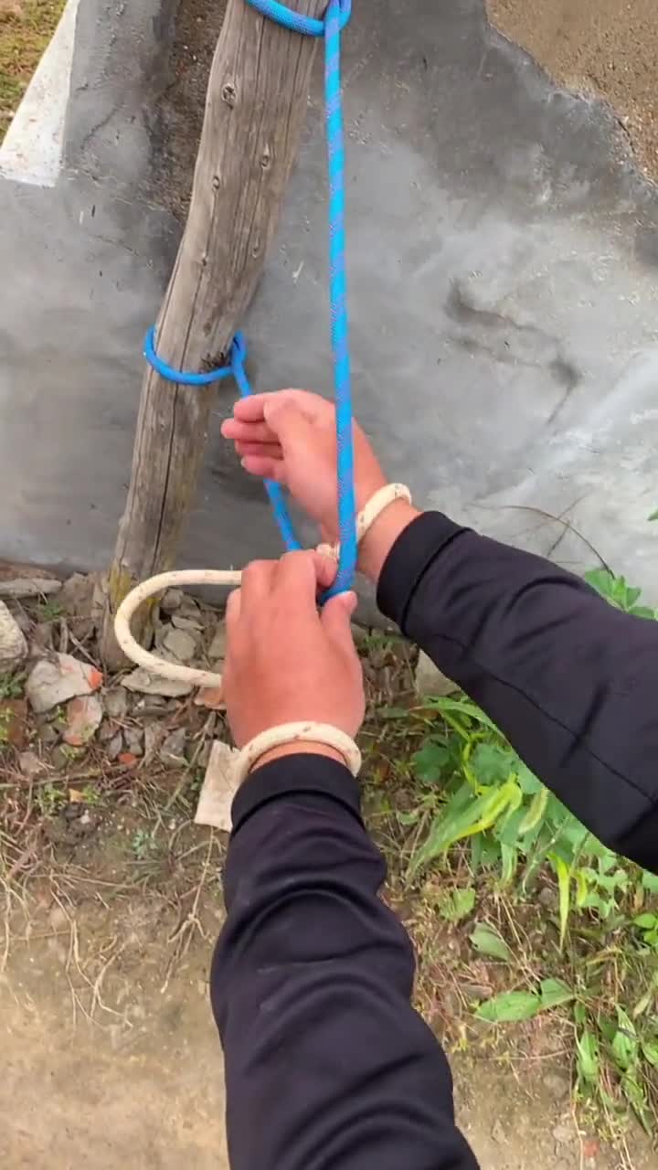 古代逃脱术,被绳子绑住如何轻松逃脱,赶快学起来!