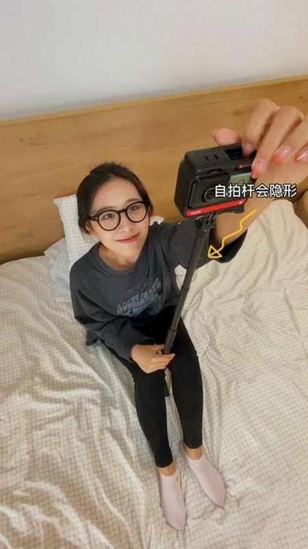 也就拍了六万六千六百六十六次躺下变装