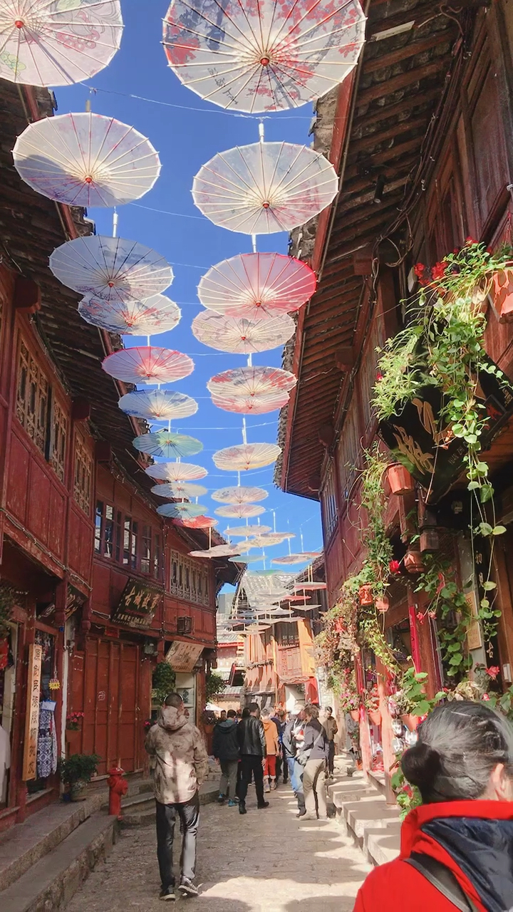 丽江网红街,太漂亮了