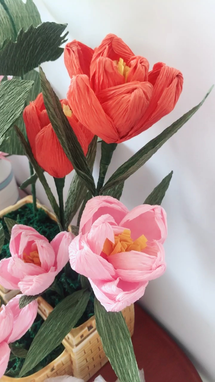 皱纹纸郁金香做法.