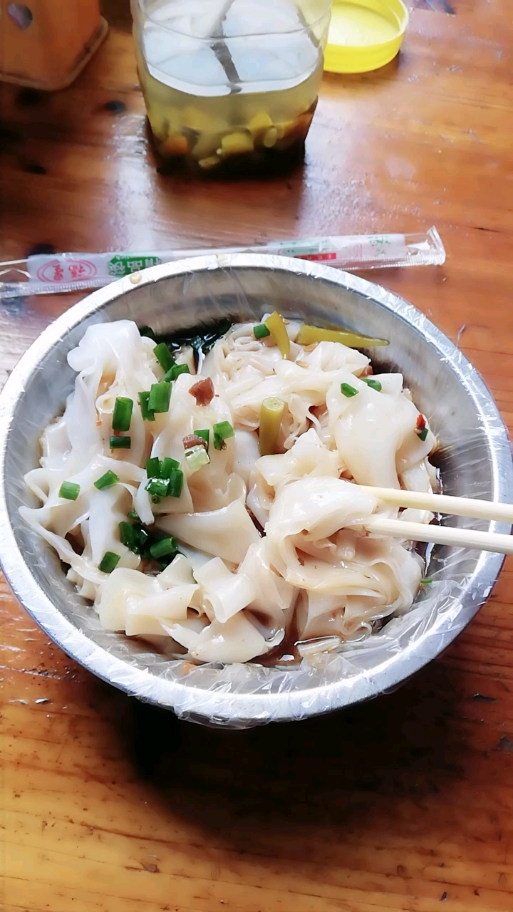 家下的特色石磨米粉