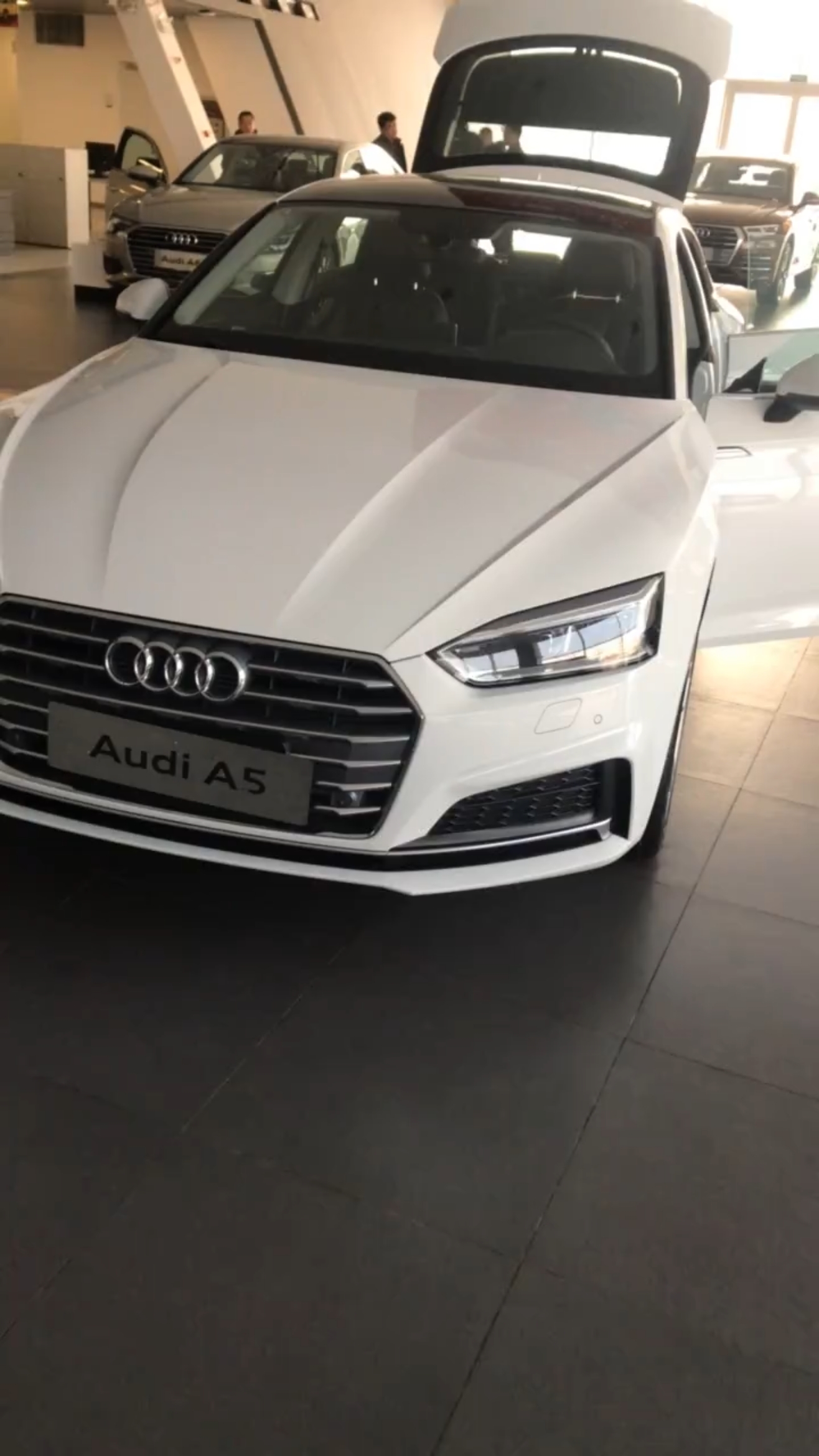 汽车那些事#奥迪a5对比a4